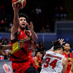 PBA: Bennie Boatwright Hila ang SMB Laban sa Ginebra para sa 2-0 na Posisyon