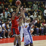 PBA: Ginebra Nagbigay Regalo sa Fans sa Pamaskong Panalo Laban sa TNT para sa Quarterfinal Berth