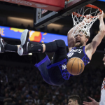 Tagumpay ng Sacramento Kings Laban sa Suns: Sabonis, Nagtala ng Triple-Double
