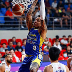 PBA: Magnolia Umaangkin ng Unang Puwesto sa Semis sa Gastos ng TNT