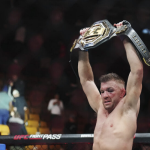 Dricus Du Plessis Kinukuha ang Middleweight Belt Laban kay Sean Strickland sa UFC 297