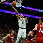 'NBA: Tatum Namuno sa Celtics Laban sa Heat; Clippers Lumusob sa Mavs sa NBA Playoff Opener'