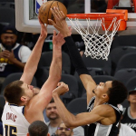 'NBA: Wemby magic habang Pinatigil ng Spurs ang Nuggets'